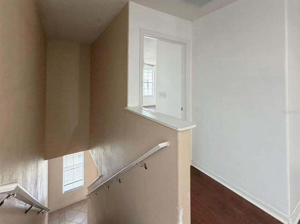 Image 19 of property listing at 12755 SOMERSET OAKS STREET, Orlando, FL 32828