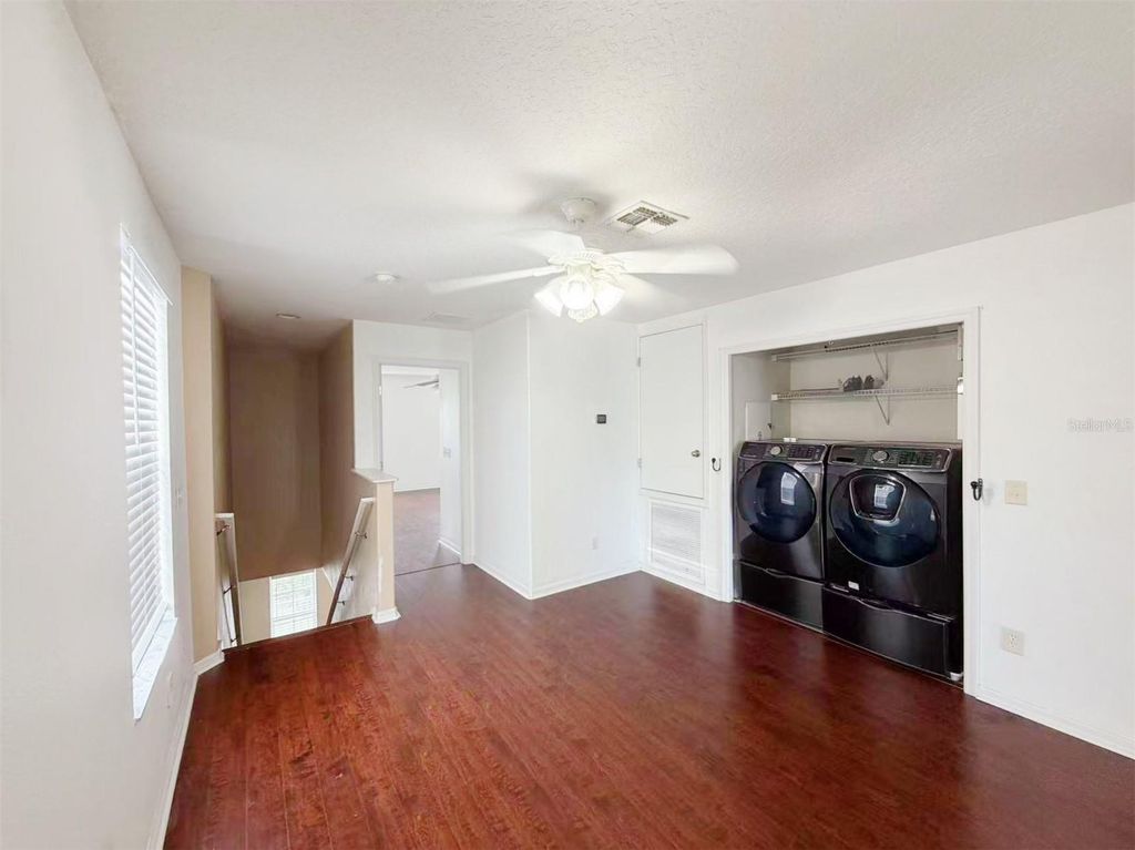 Image 21 of property listing at 12755 SOMERSET OAKS STREET, Orlando, FL 32828