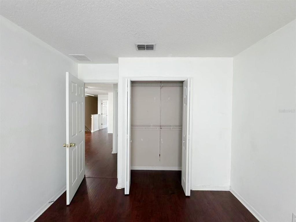 Image 30 of property listing at 12755 SOMERSET OAKS STREET, Orlando, FL 32828