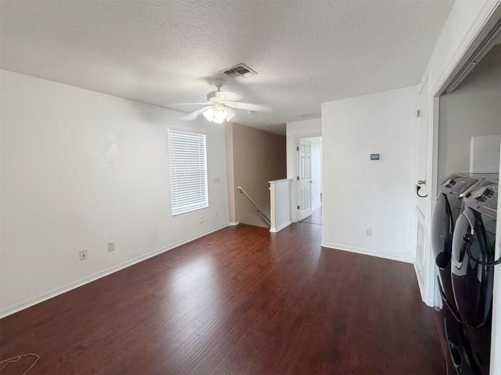 Image 33 of property listing at 12755 SOMERSET OAKS STREET, Orlando, FL 32828