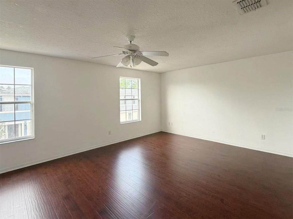 Image 34 of property listing at 12755 SOMERSET OAKS STREET, Orlando, FL 32828