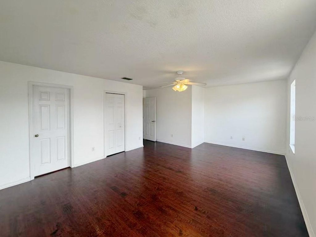 Image 38 of property listing at 12755 SOMERSET OAKS STREET, Orlando, FL 32828