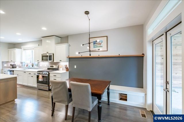 3012 Anastasia St NW, Salem, OR 97304