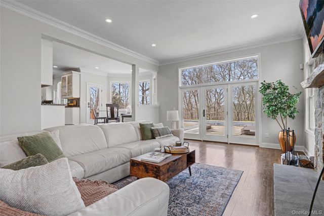 1359 Rustic Ridge Court, Yorktown Heights, NY 10598