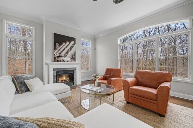 1359 Rustic Ridge Court, Yorktown Heights, NY 10598