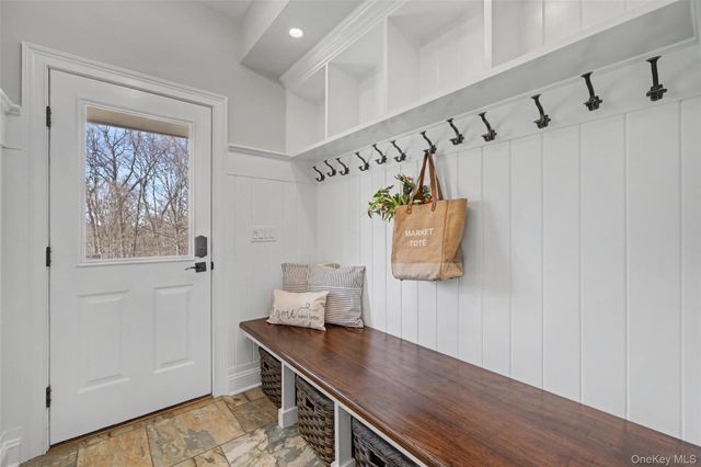 1359 Rustic Ridge Court, Yorktown Heights, NY 10598