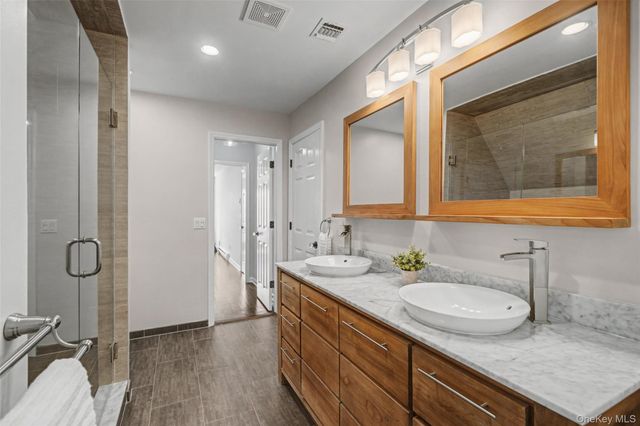 1359 Rustic Ridge Court, Yorktown Heights, NY 10598