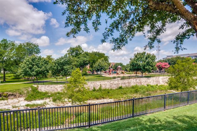 655 Emily Lane, Richardson, TX 75081