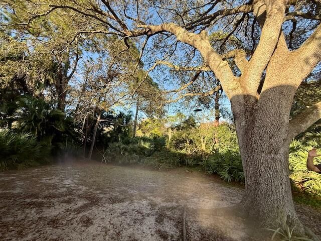 13296 SE Point O Woods Court, Hobe Sound, FL 33455