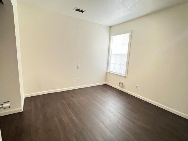 9246 Parducci Way, Sacramento, CA 95829