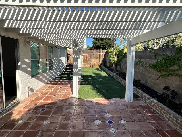 9246 Parducci Way, Sacramento, CA 95829