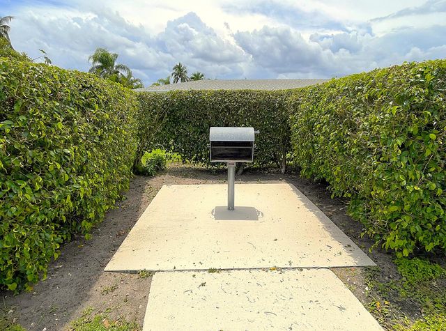 2431 Del Aire Boulevard 115-d, Delray Beach, FL 33445