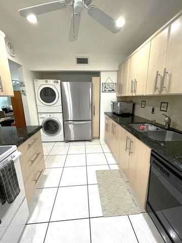 2431 Del Aire Boulevard 115-d, Delray Beach, FL 33445