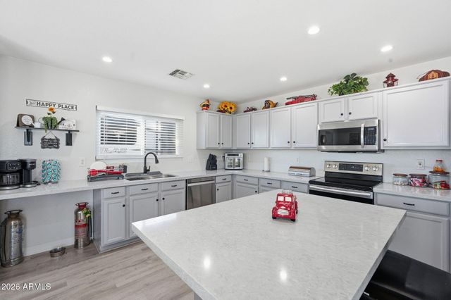 15071 N 156TH Lane, Surprise, AZ 85379