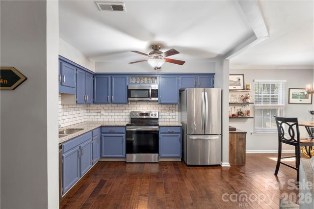 6038 Gray Gate Lane A, Charlotte, NC 28210