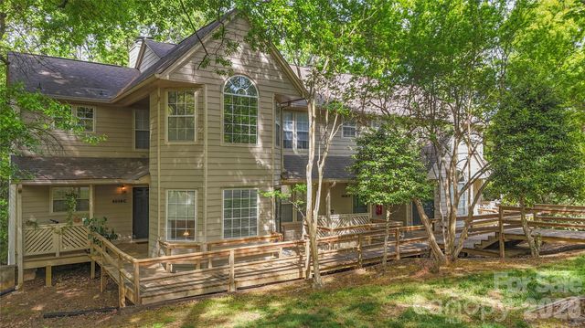 6038 Gray Gate Lane A, Charlotte, NC 28210