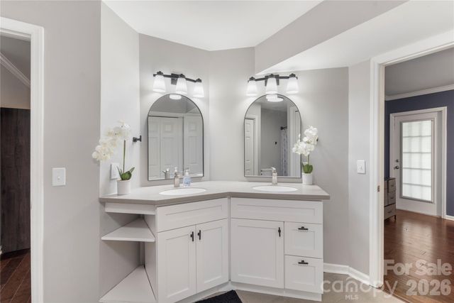 6038 Gray Gate Lane A, Charlotte, NC 28210