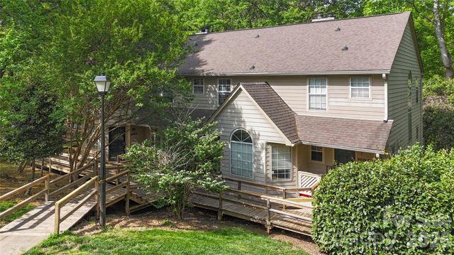 6038 Gray Gate Lane A, Charlotte, NC 28210