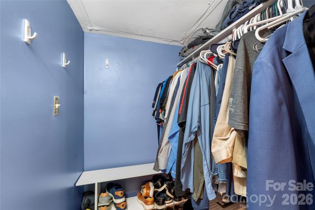 6038 Gray Gate Lane A, Charlotte, NC 28210