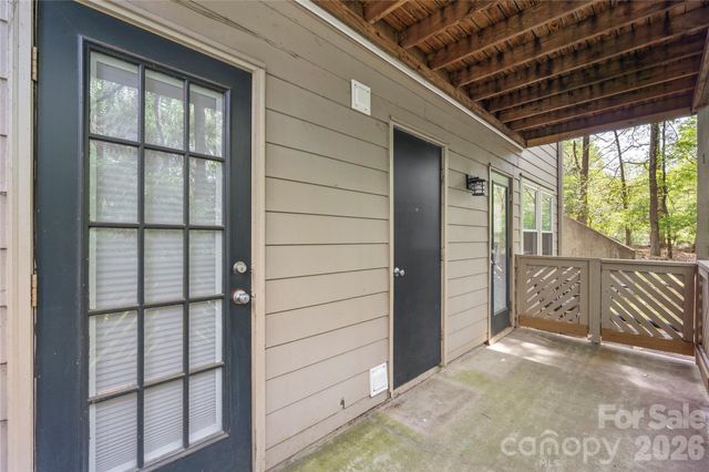 6038 Gray Gate Lane A, Charlotte, NC 28210