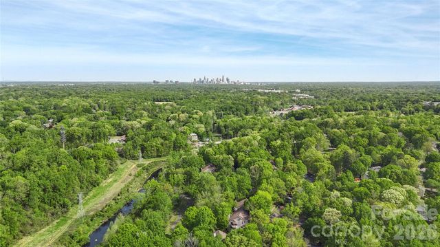 6038 Gray Gate Lane A, Charlotte, NC 28210