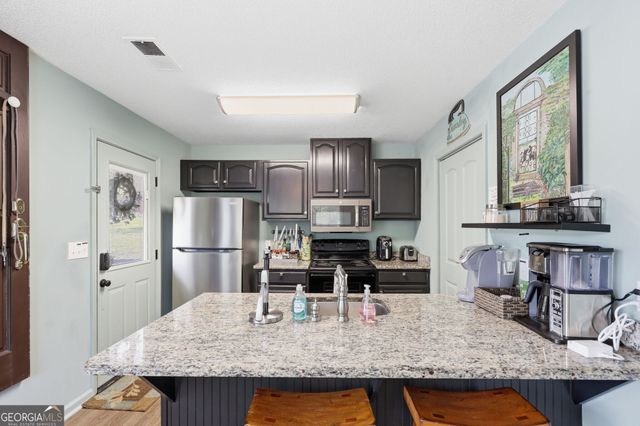 1326 Park Hill Drive, Gainesville, GA 30501