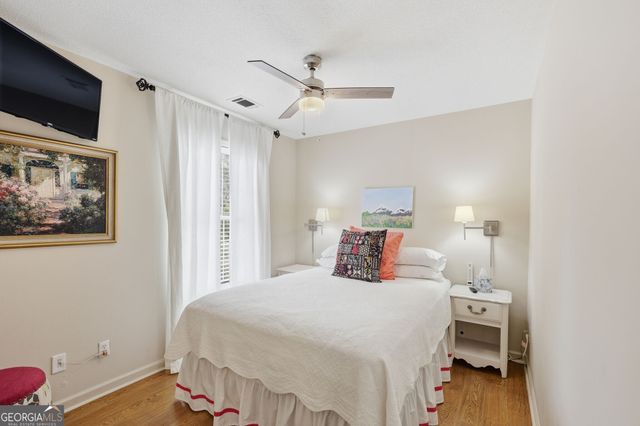 1326 Park Hill Drive, Gainesville, GA 30501