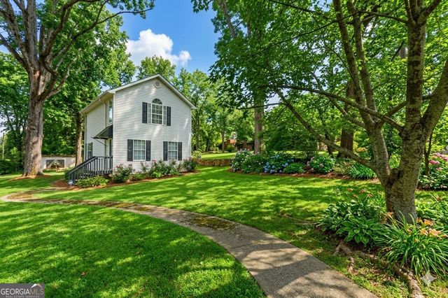 1326 Park Hill Drive, Gainesville, GA 30501