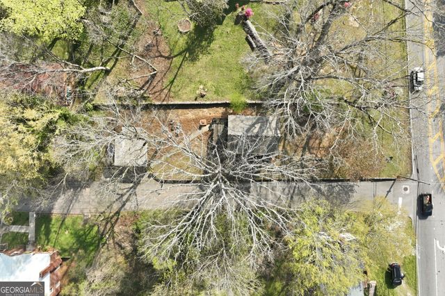 1326 Park Hill Drive, Gainesville, GA 30501
