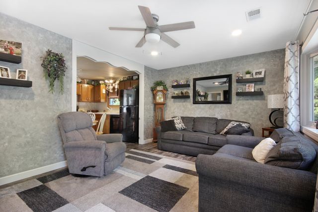 712 S Washington Street, Hobart, IN 46342