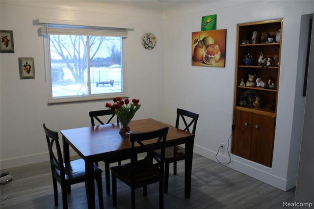 1627 Mcalpine Drive, Mount Morris, MI 48458