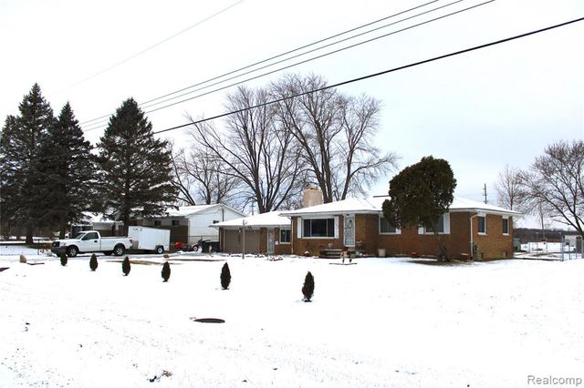 1627 Mcalpine Drive, Mount Morris, MI 48458