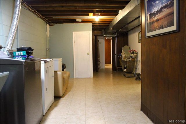 1627 Mcalpine Drive, Mount Morris, MI 48458