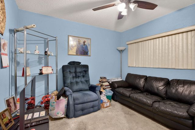 184 SW 2nd Court, Deerfield Beach, FL 33441