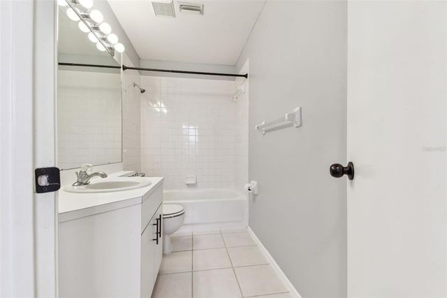 4604 9TH AVENUE E, Bradenton, FL 34208
