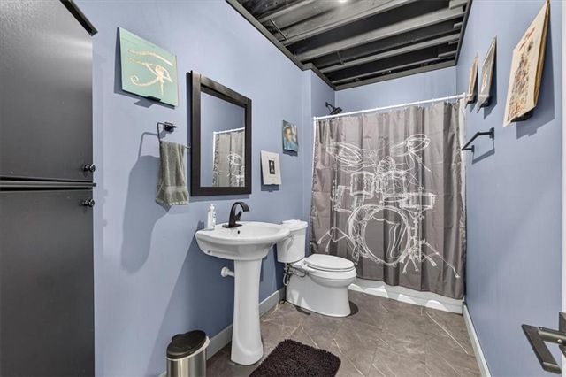 27802 E 134th Street, Lake Lotawana, MO 64086