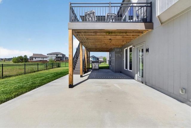 27802 E 134th Street, Lake Lotawana, MO 64086