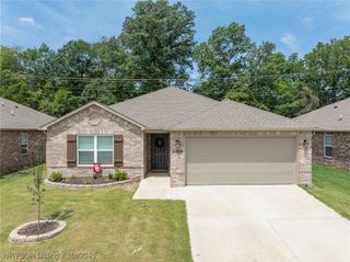 10618 Cedar Way, Fort Smith, AR 72916