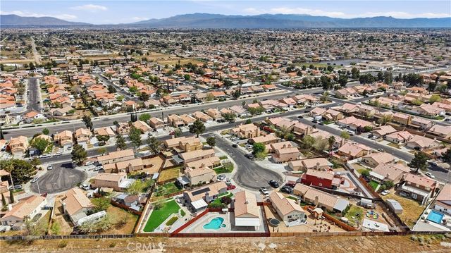 13628 Monterey Court, Victorville, CA 92392