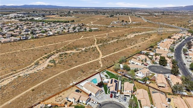 13628 Monterey Court, Victorville, CA 92392