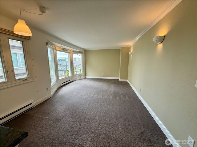 2258 14th Avenue W, Seattle, WA 98119