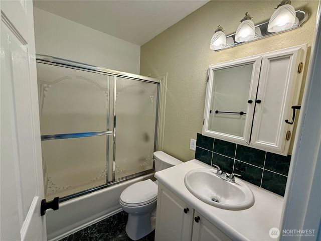 2258 14th Avenue W, Seattle, WA 98119