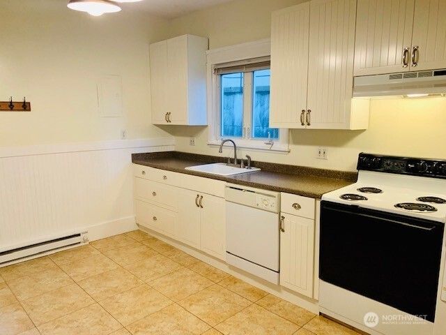 2258 14th Avenue W, Seattle, WA 98119