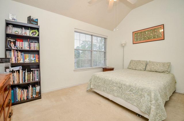 22 Woodbury Court, Magnolia, TX 77355