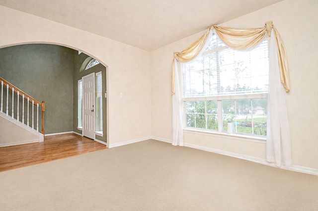 22 Woodbury Court, Magnolia, TX 77355