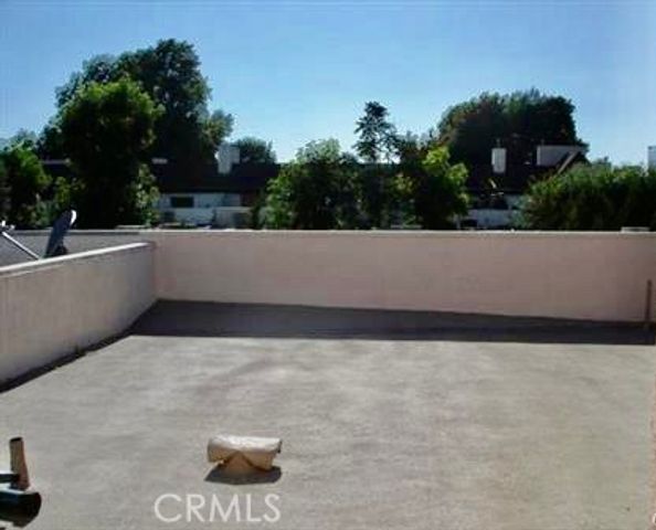 14919 Dickens Street 105, Sherman Oaks, CA 91403