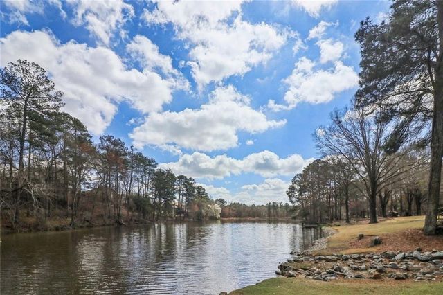 8800 Glen Ferry Drive, Johns Creek, GA 30022