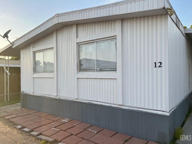 6201 Wible Road 12, Bakersfield, CA 93313