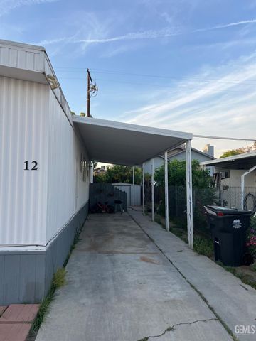 6201 Wible Road 12, Bakersfield, CA 93313