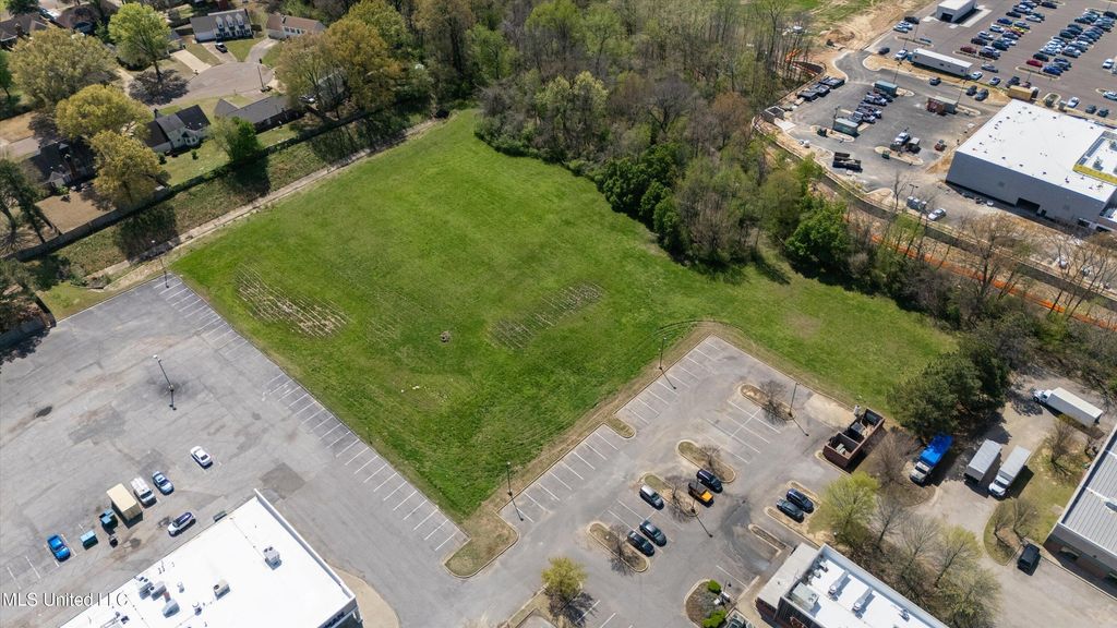 38 E Goodman Road, Southaven, MS 38671 — photo 4